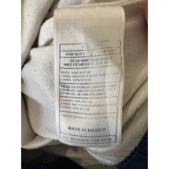 Nike Blue Windbreaker Lightweight & Weather-Resistant Jacket Size Large - Picture 6 of 6